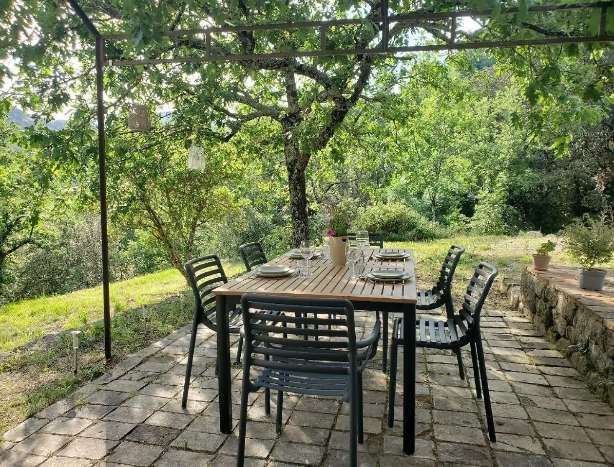 Casa de Férias Charmante Maison En Pierres Sud Ardeche Saint-André-Lachamp